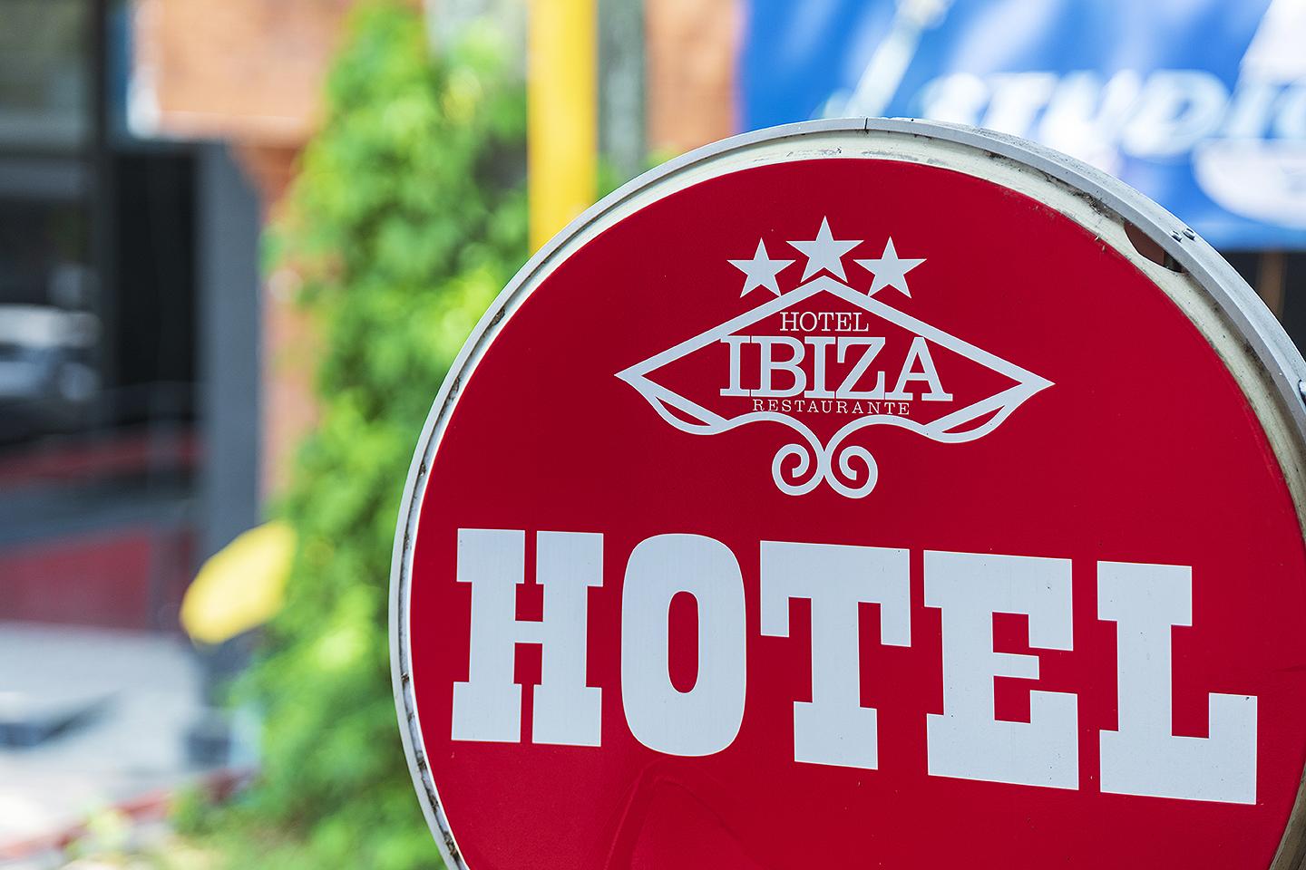 Hotel Ayenda 1405 Ibiza Cali Zewnętrze zdjęcie